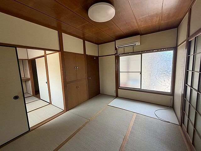 寝室