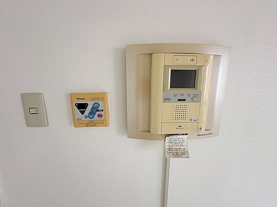 インターホン