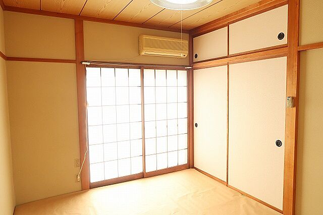 寝室