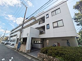 ベッサボーネン芦屋  ｜ 兵庫県芦屋市春日町（賃貸マンション2LDK・4階・66.95㎡） その1