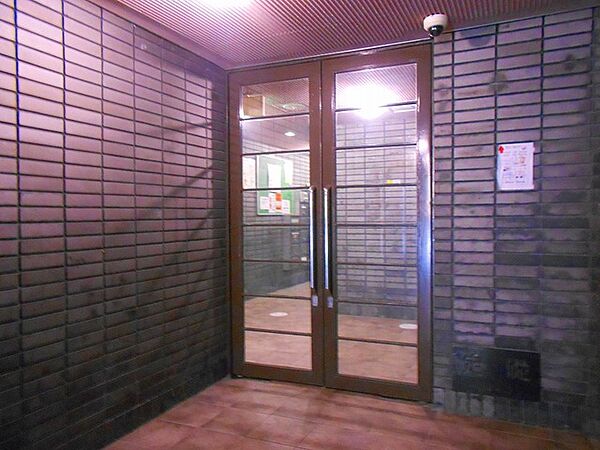 エントランスを拡大表示