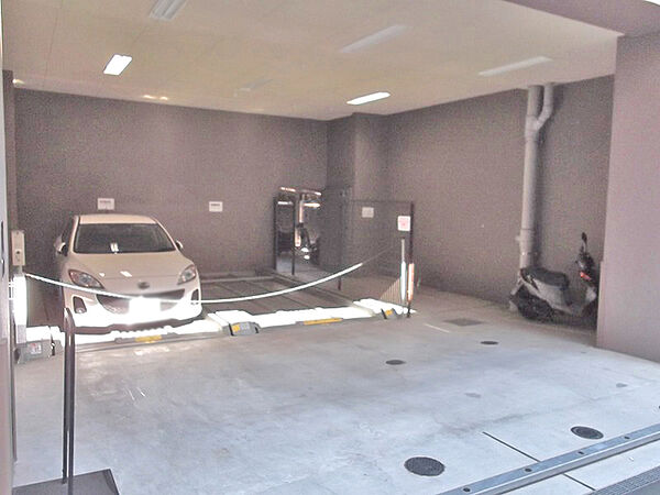 駐車場を拡大表示