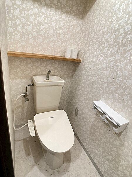 トイレを拡大表示