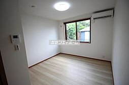 フラットONE 2階1Kのリビング/ダイニング