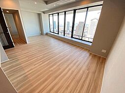 Ｂｒｉｌｌｉａ　Ｔｏｗｅｒ堂島 38階1LDKのリビング/ダイニング