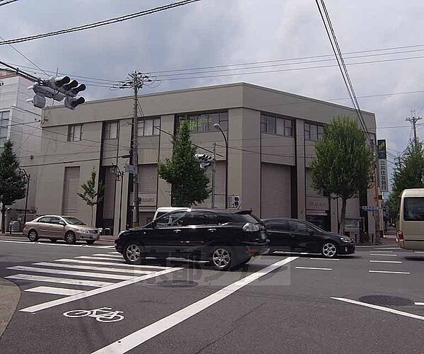 画像30:三井住友銀行円町支店まで57m 円町の交差点の角にございます