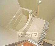 丸みを帯びたお風呂です。