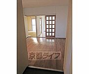 広い