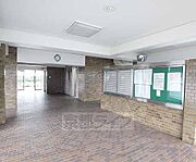 広々としたエントランス