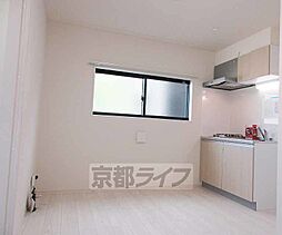 京都地下鉄東西線 東野駅 徒歩10分の賃貸アパート 1階1LDKのリビング/ダイニング