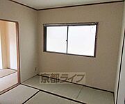落ち着いた雰囲気のお部屋です