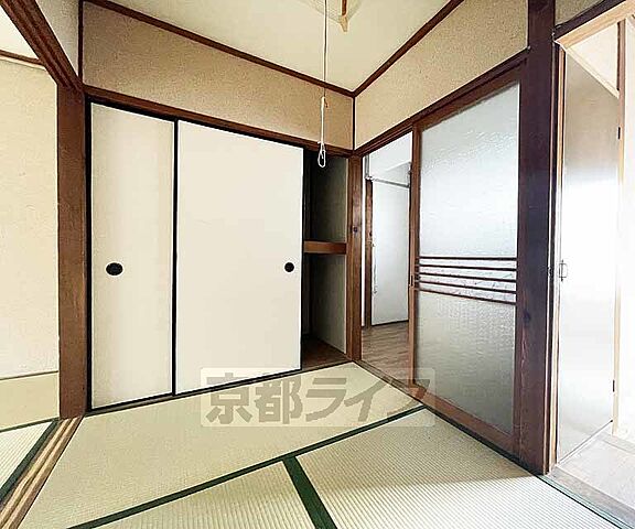 寝室