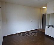 落ち着いた雰囲気のお部屋です
