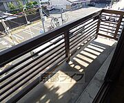日当たり・通風を確保したバルコニーです。