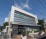 京都銀行 亀岡支店まで300m 亀岡内でも大きな銀行です。