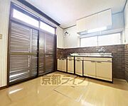落ち着いた雰囲気のお部屋です