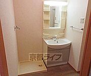 お風呂で脱いだ服をそのまま洗濯機へ