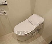 ウォシュレット付きです。