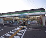 ファミリーマート梅津段町店まで240m