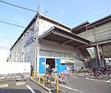 サンディ 西京極七条店まで277m 葛野大路七条の東側にございます。七条どおり沿いでございます。