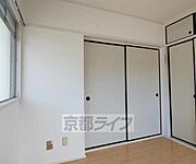 収納があるお部屋の別角度です。