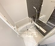 鏡のある便利なお風呂