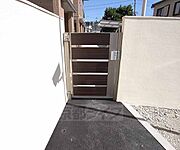 こちらから出入りもできます。