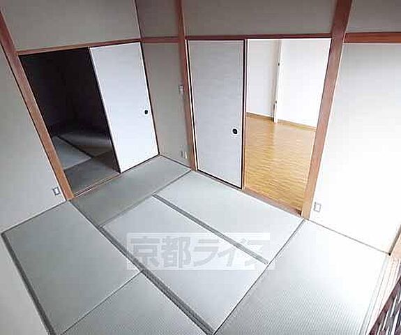 寝室