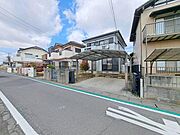周囲に緑も残る住環境