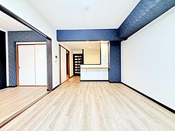 南東向きの光に満ちる、心地よく過ごせるリフォーム済み住まい