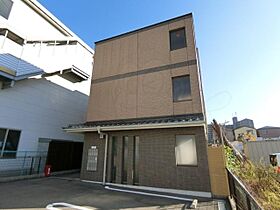 京都府京都市伏見区久我石原町（賃貸マンション1LDK・2階・42.61㎡） その1