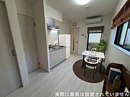 三永レジデンス京都 2階1LDKのリビング/ダイニング