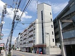4 / 10
