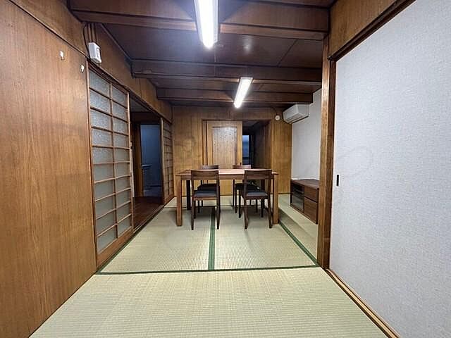 室内