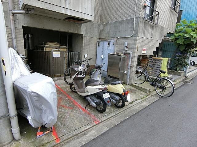 その他