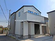 1号棟：解放感がプラスされる角地に建つお住まい。　現地写真：2026.5.19撮影