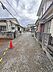 外観：外観:前面道路。　現地写真：2025.11.1撮影