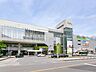 周辺：周辺環境:駅 1400m 西武新宿線「本川越」駅(徒歩18分。自転車6分。商業施設が立ち並ぶクレアモール徒歩圏内です。)