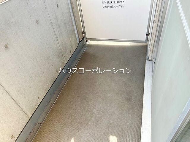 バルコニー