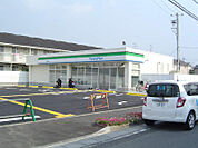 ファミリーマート 城陽樋尻店（60m）