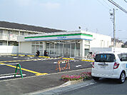 ファミリーマート 城陽樋尻店（360m）