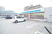 ローソン 新宮美咲三丁目店 590m