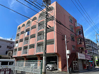 外観：外観