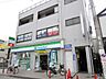 周辺：【コンビニエンスストア】ファミリーマート 久米田駅前店まで257ｍ