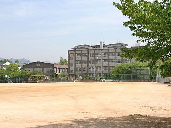 画像22:【中学校】泉佐野市立新池中学校まで1228ｍ