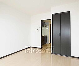 サクシード上鳥羽 205 2階1Kのリビング/ダイニング