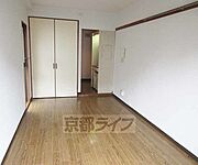 大きな収納が付いたお部屋です