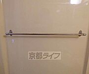 トイレ手すりです。