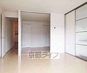 明るい室内です