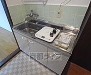 綺麗なコンパクトキッチンＩＨコンロ付き